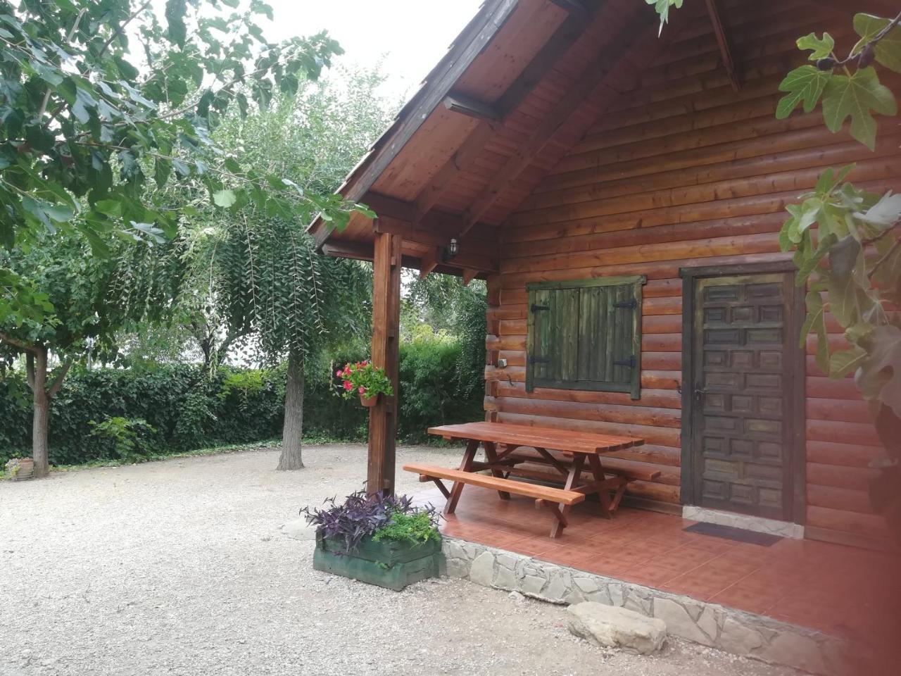 Cabaña de Madera la Encina Burunchel Exterior foto